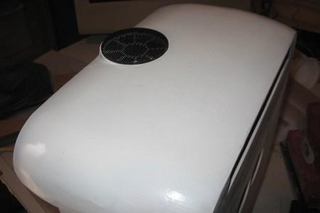 Illustration for article titled Projectors Made From Trash Deliver HD Video and Stereoscopic Movies